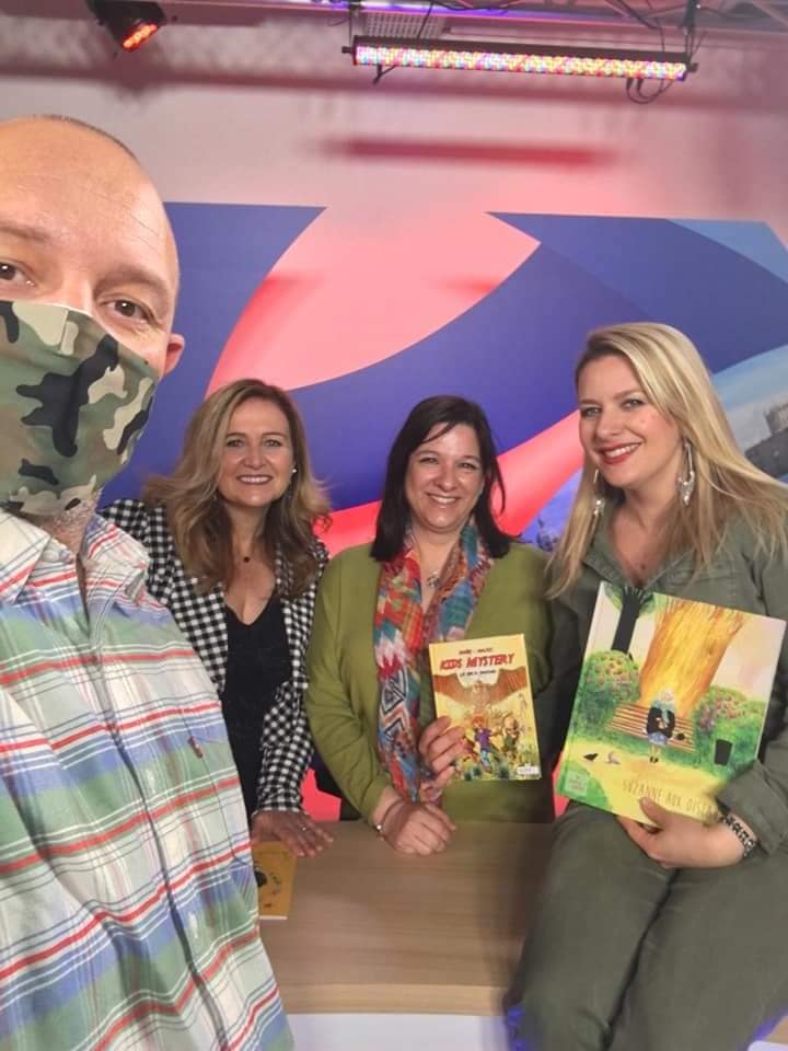 Marie Blanche Cordou, Alexandra Goldon et deux autres journalistes
