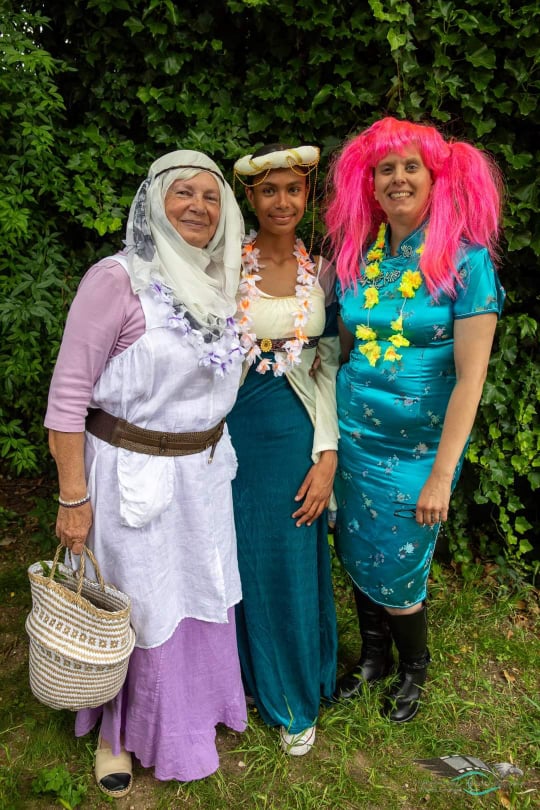 ©FG Georgia, Kaïssa et Laure